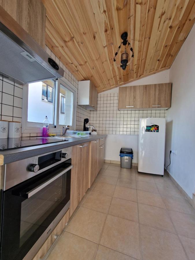 아그로스 Aprosmeno Jacuzzi House 4 아파트 외부 사진